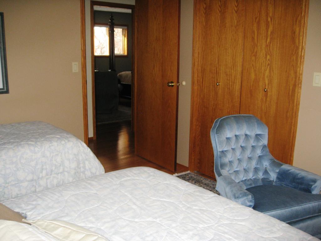 Mcdougall Lane Bed & Breakfast Drumheller Eksteriør bilde