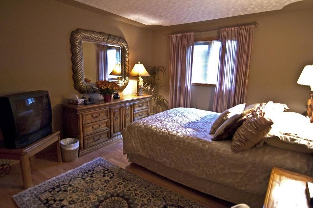 Mcdougall Lane Bed & Breakfast Drumheller Eksteriør bilde